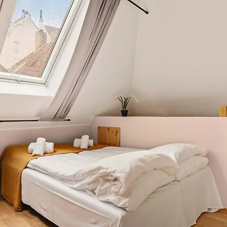 Dinbnb L Traditional Bergenhouse L 10min To Bryggen L 24l7