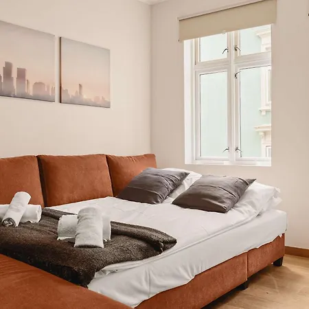 Dinbnb L Traditional Bergenhouse L 10min To Bryggen L 24l7 *