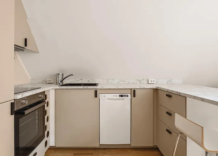 Апартаменты Dinbnb L Traditional Bergenhouse L 10min To Bryggen L 24l7 Берген