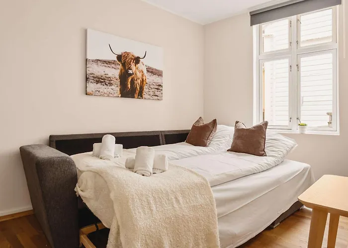 Dinbnb L Traditional Bergenhouse L 10min To Bryggen L 24l7 Appartement