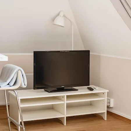 Dinbnb L Traditional Bergenhouse L 10min To Bryggen L 24l7 Appartamento *