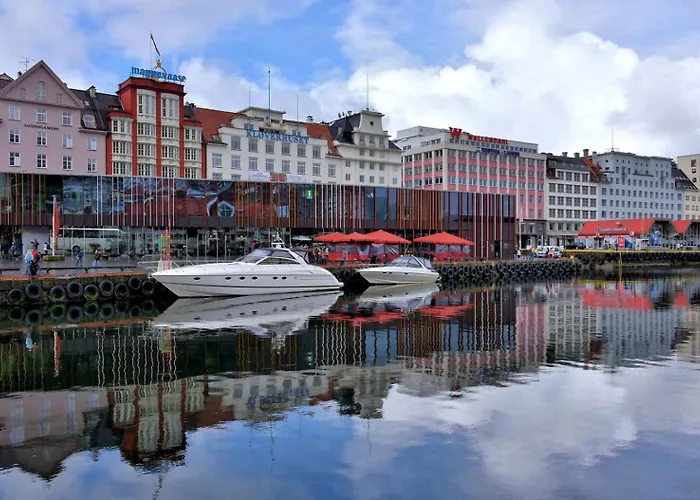 Appartamento Dinbnb L Traditional Bergenhouse L 10min To Bryggen L 24l7 *